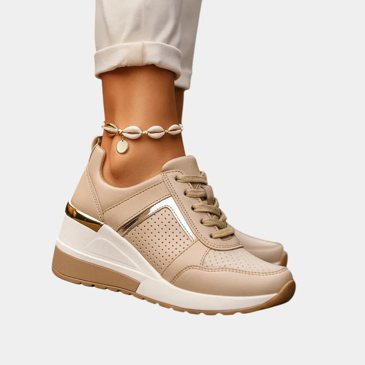 Sila | Comfortable Orthopaedic Shoe