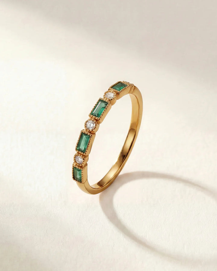 Pascale | Ring with Green Stones