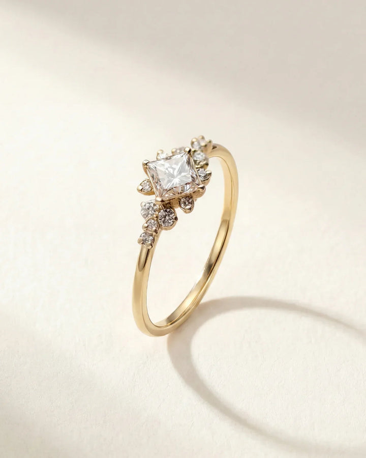 Raymonde | Ring with Stone