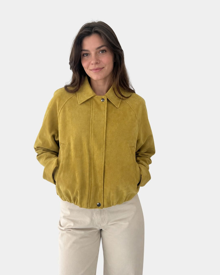 Mirélia | Stylish Bomber Jacket