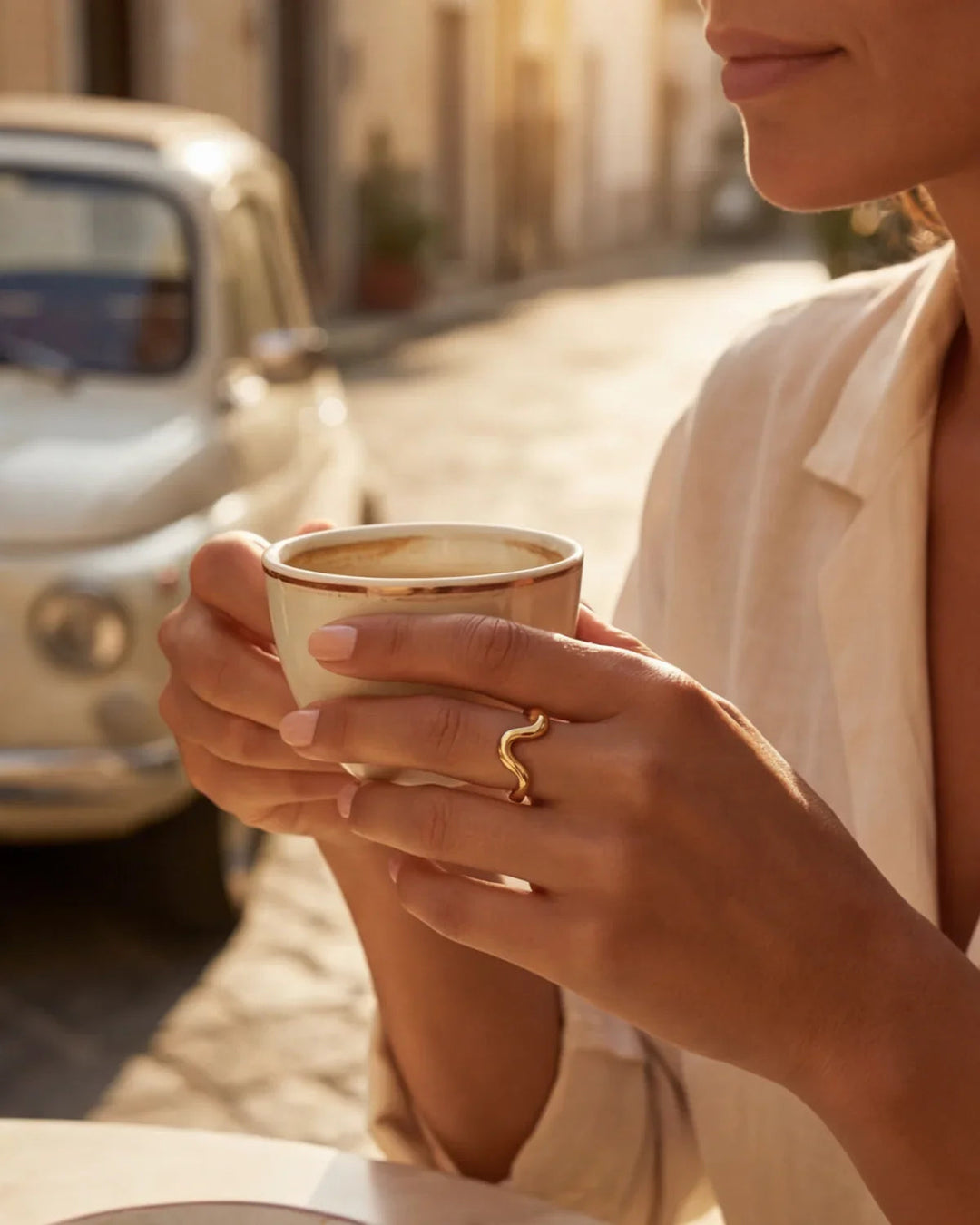 Daphne | Wavy Ring