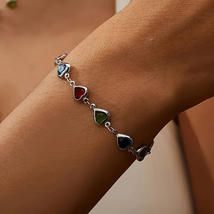 Elle | Unique Heart-Shaped Bracelet