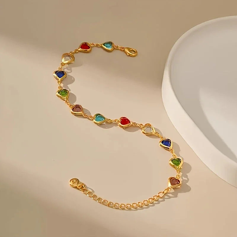 Elle | Unique Heart-Shaped Bracelet