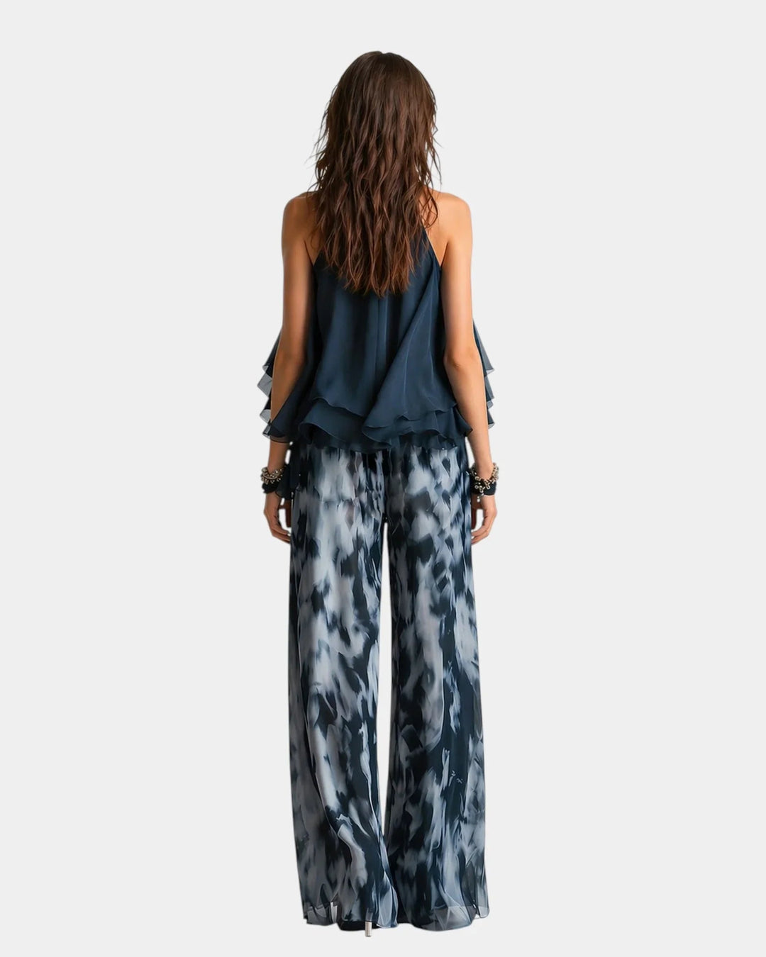 Magali | Elegant two-piece outfit with trousers and blouse