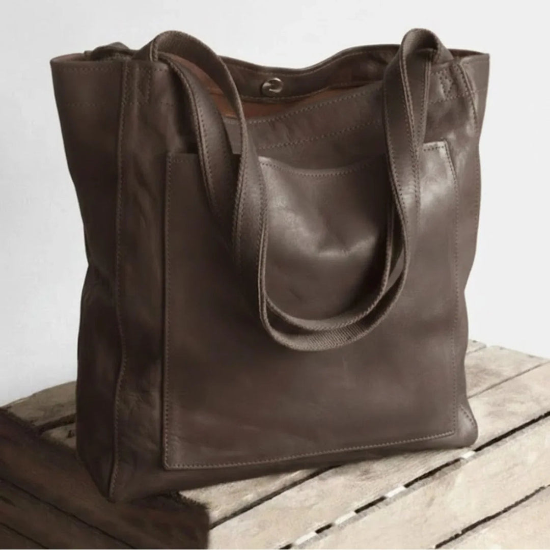 Lorena | Modern and Elegant Leather Bag
