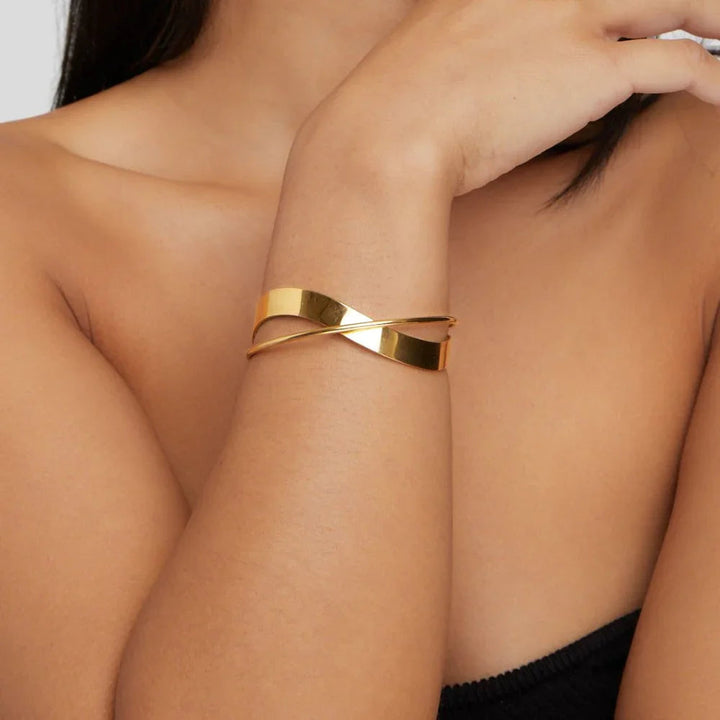 Philippine | Gold Bracelet