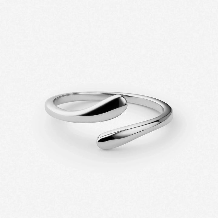 Estelle | Gentle Embrace Ring